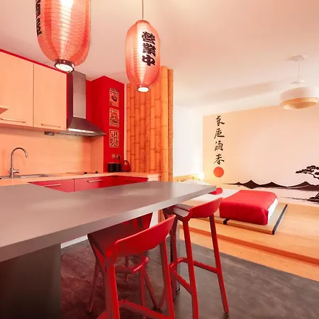 Dernier Train Pour Tokyo Διαμέρισμα *