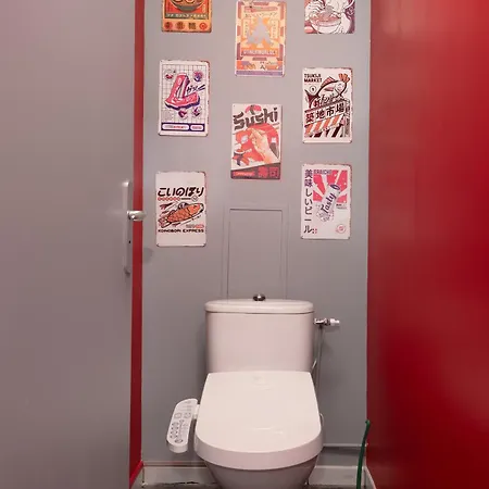 Dernier Train Pour Tokyo Apartament